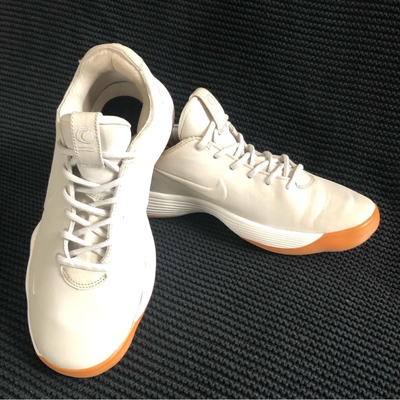 Nike Hyperdunk 2017 Low, Cream, EUC, Sz 8 Rare - Picture 2 of 13
